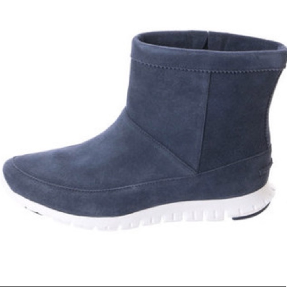 Cole Haan W04020 Womens Zerogrand WP Ankle Bootie